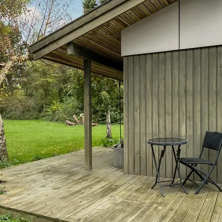 3 Bedroom Cozy In Nykobing Sj Hébergement de vacances